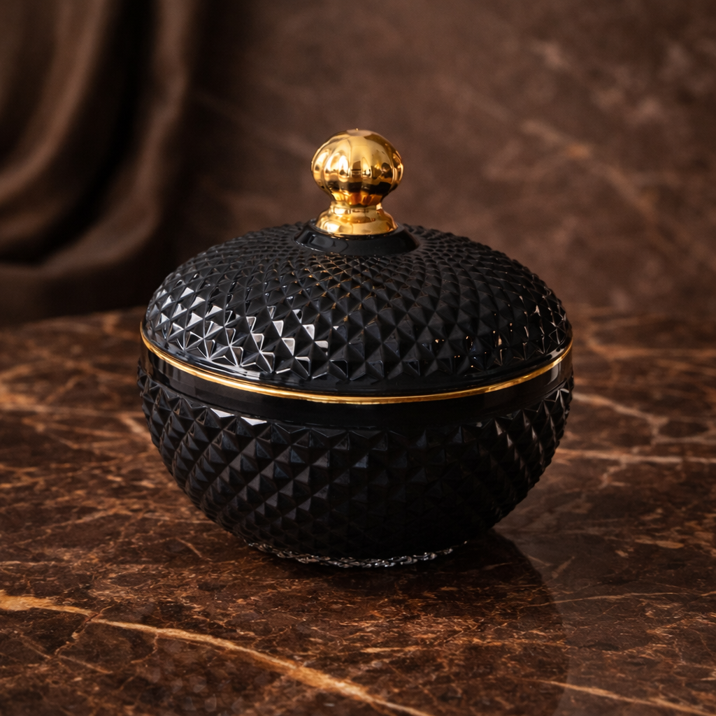 Lumânare parfumată Queen | Negru 350 gr